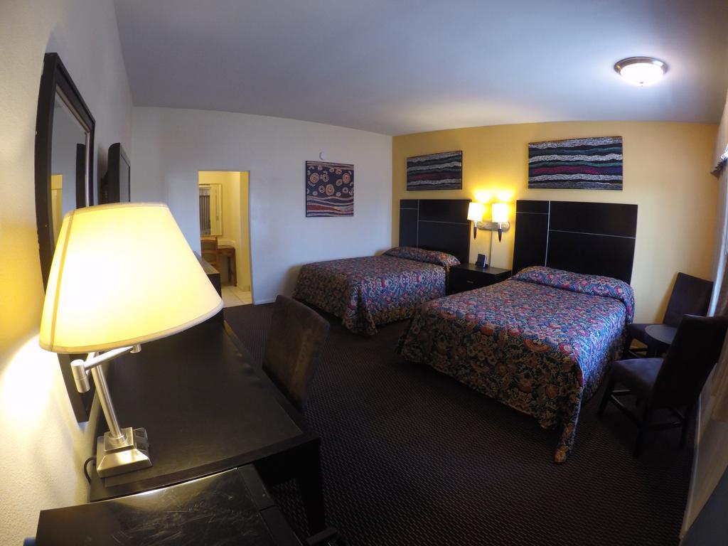 Indio Holiday Motel Exterior photo